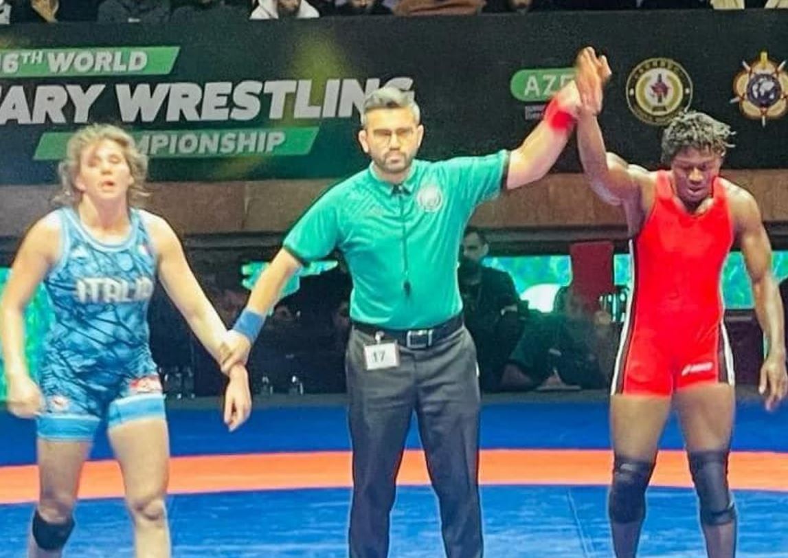 Female Nigerian Army Wrestler Defeats Italian, Wins Gold Medal